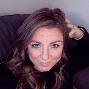 Meet your Posher, Daniella